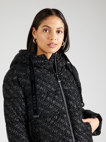 GUESS Jacke '4G' in Schwarz