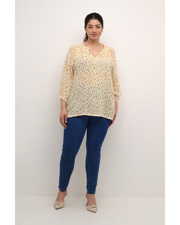 KAFFE CURVE - Blusa 'Sigrida' em branco