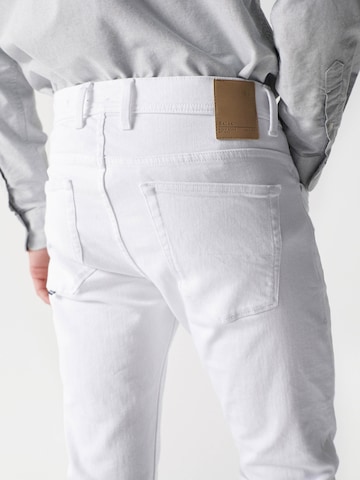 Coupe slim Pantalon chino Salsa Jeans en blanc
