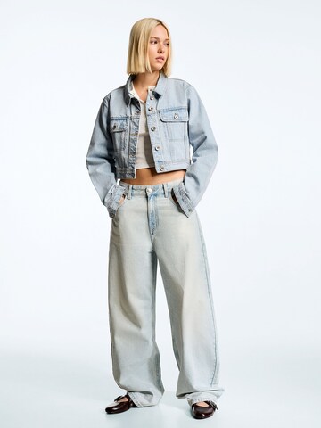Giacca di mezza stagione di Bershka in blu