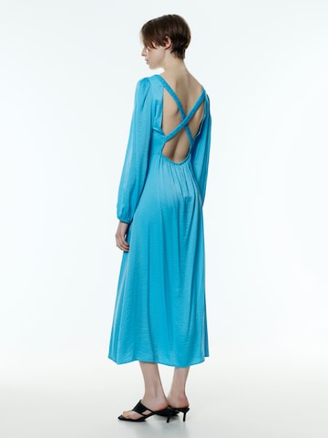 EDITED Kleid 'Valja' in Blau