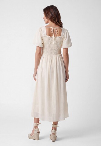 Robe Usha en beige