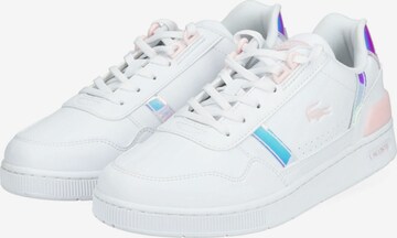 Baskets LACOSTE en blanc