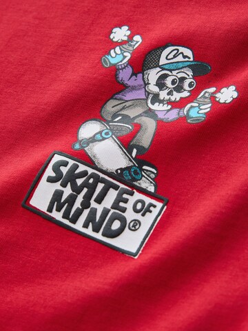 Next - Camiseta en rojo