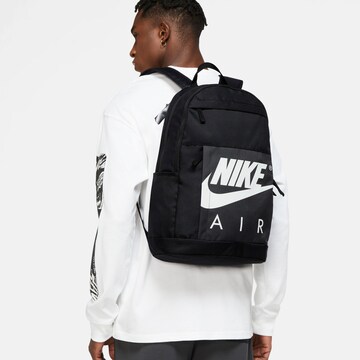 Rucsac 'Elemental' de la Nike Sportswear pe negru: față