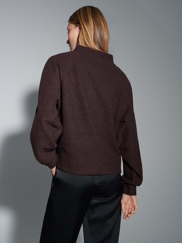 Bluză de molton 'Grapina' de la OPUS pe mov