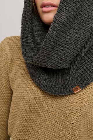 Oxmo Tube Scarf in Grey