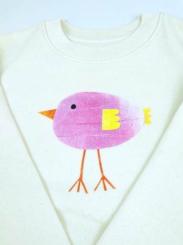MelaDi Sweatshirt 'Lila Vogel'‌‌‌‌‌‌‌‌‌ in Weiß