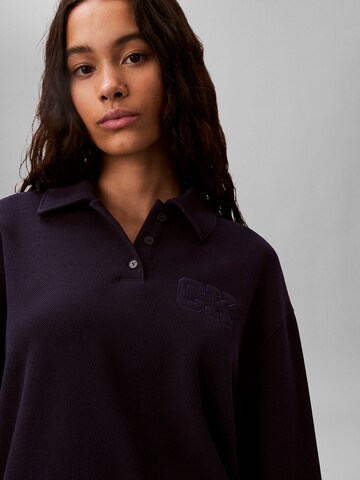 Sweat-shirt Calvin Klein Jeans en bleu