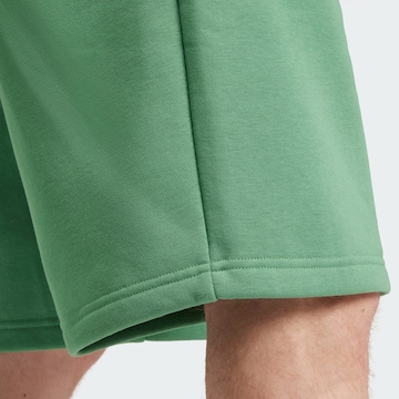ADIDAS ORIGINALS Regular Pants 'Trefoil Essentials' in Green