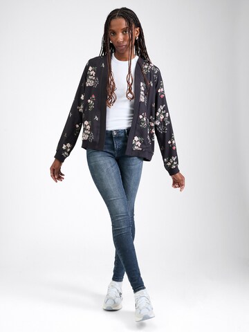 Veste mi-saison 'Maja' ABOUT YOU en noir