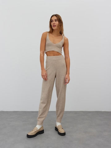 Effilé Pantalon 'Bevan' EDITED en beige