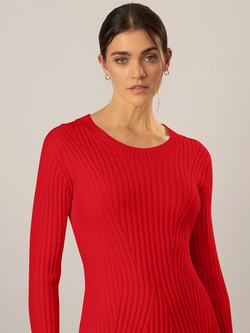 APART Knitted dress in Red