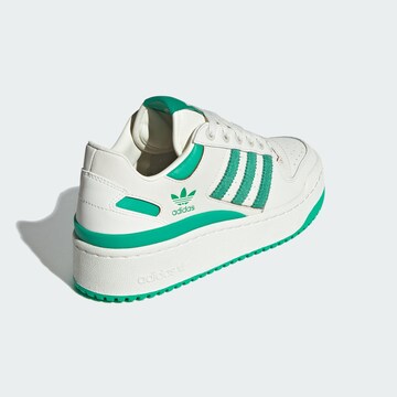 ADIDAS ORIGINALS - Sapatilhas baixas 'Forum Bold' em branco