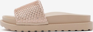 Derimod Mules in Beige: front