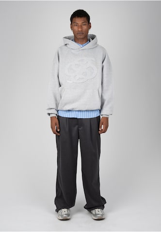 Sweat-shirt Prohibited en gris