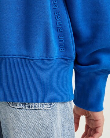 WE Fashion Sweatshirt in Blau