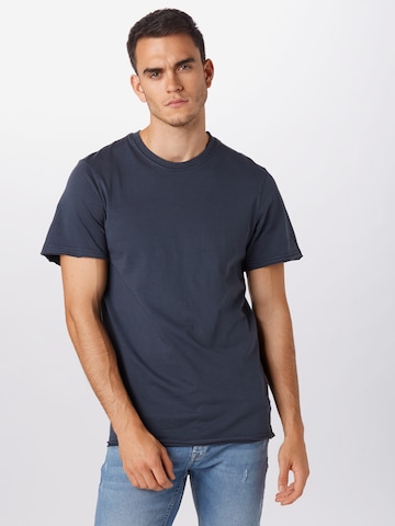 Urban Classics Regular Fit T-Shirt in Blau: predná strana