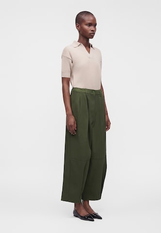 Barrel Pantaloni con pieghe 'BACCA' di Weekend Max Mara in verde
