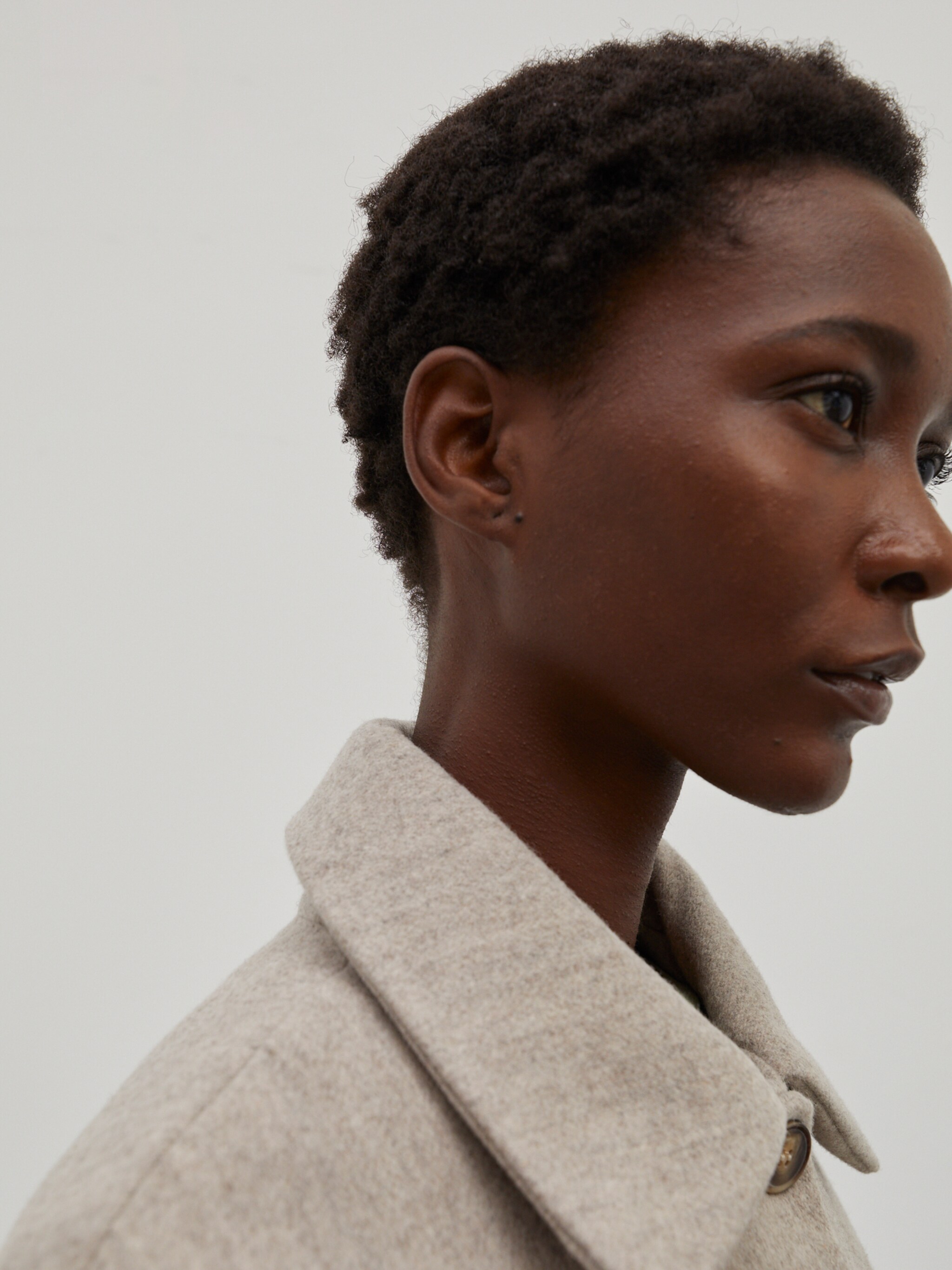 EDITED Producten Tussenmantel 'Tosca' Beige gemêleerd