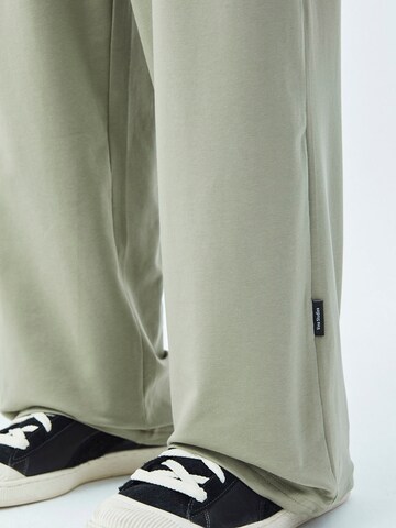 VAMOS CLO Wide leg Trousers 'Humble' in Green