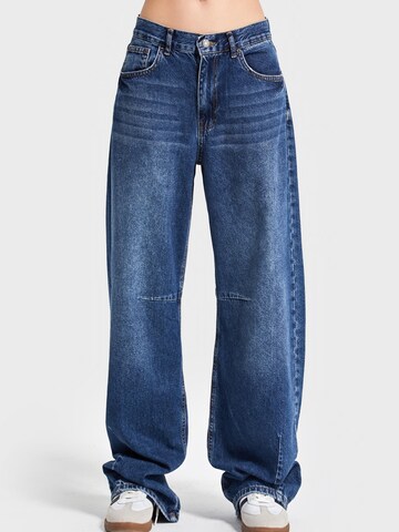 IT'S BASIC Baggy Jeans 'LUNA Baggy Mid Rise Jeans (Lenght 30)' in Blue: front