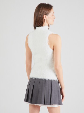 TOPSHOP Knitted top in White