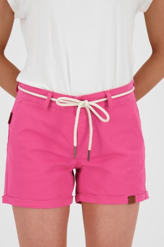 Alife and Kickin Regular Shorts in Pink