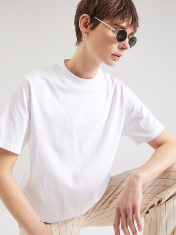 Rotholz T-Shirts 'Big Collar' in Weiß