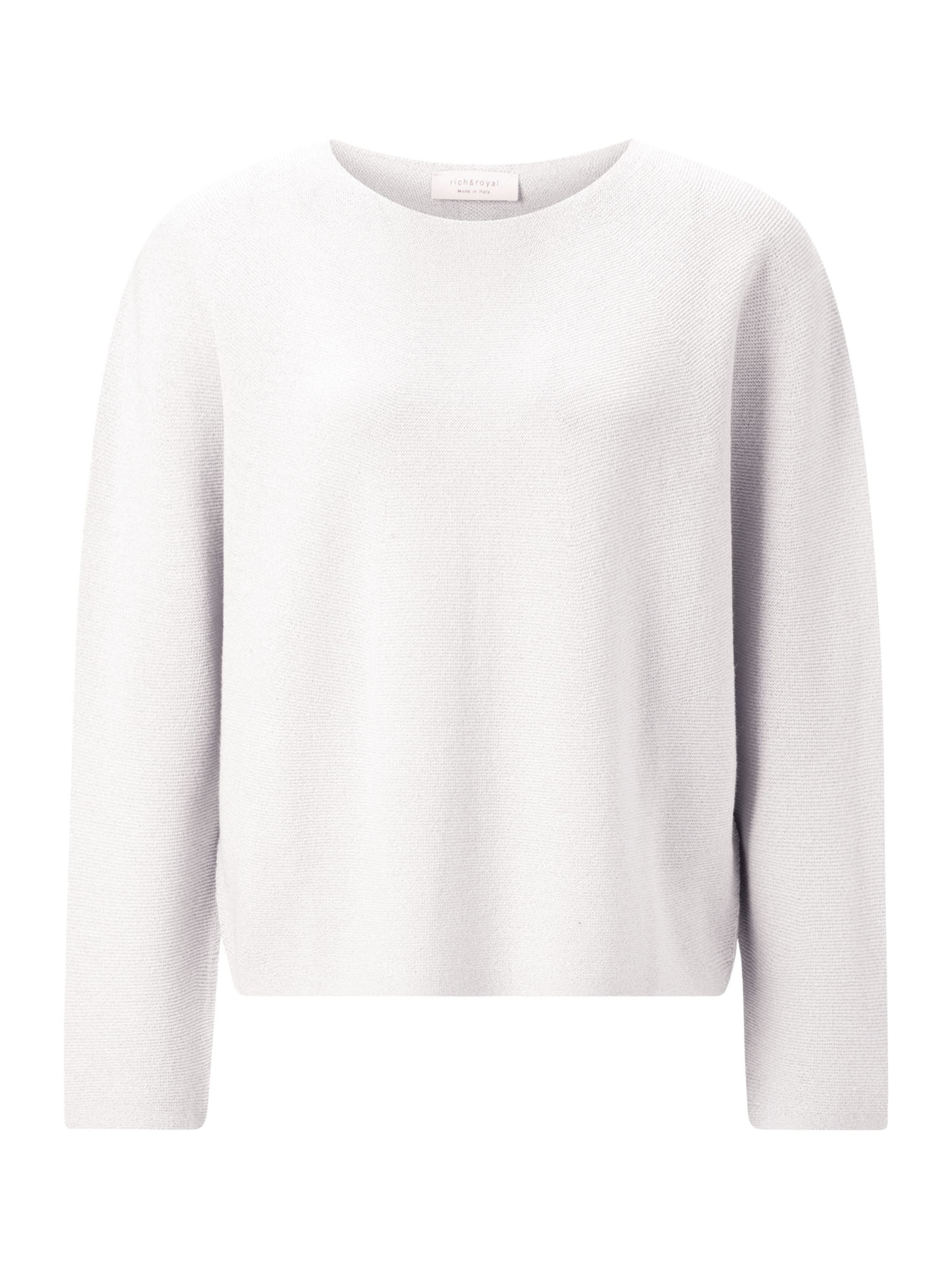 Rich & Royal Пуловер в бяло: отпред