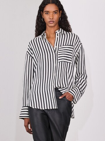 balta Next Palaidinė: priekis