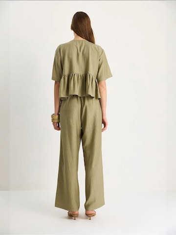 Bianco Lucci Pantsuit in Green