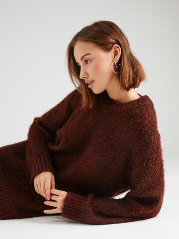 TOPSHOP Knitted dress in Brown