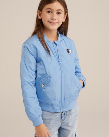 Veste mi-saison WE Fashion en bleu : devant