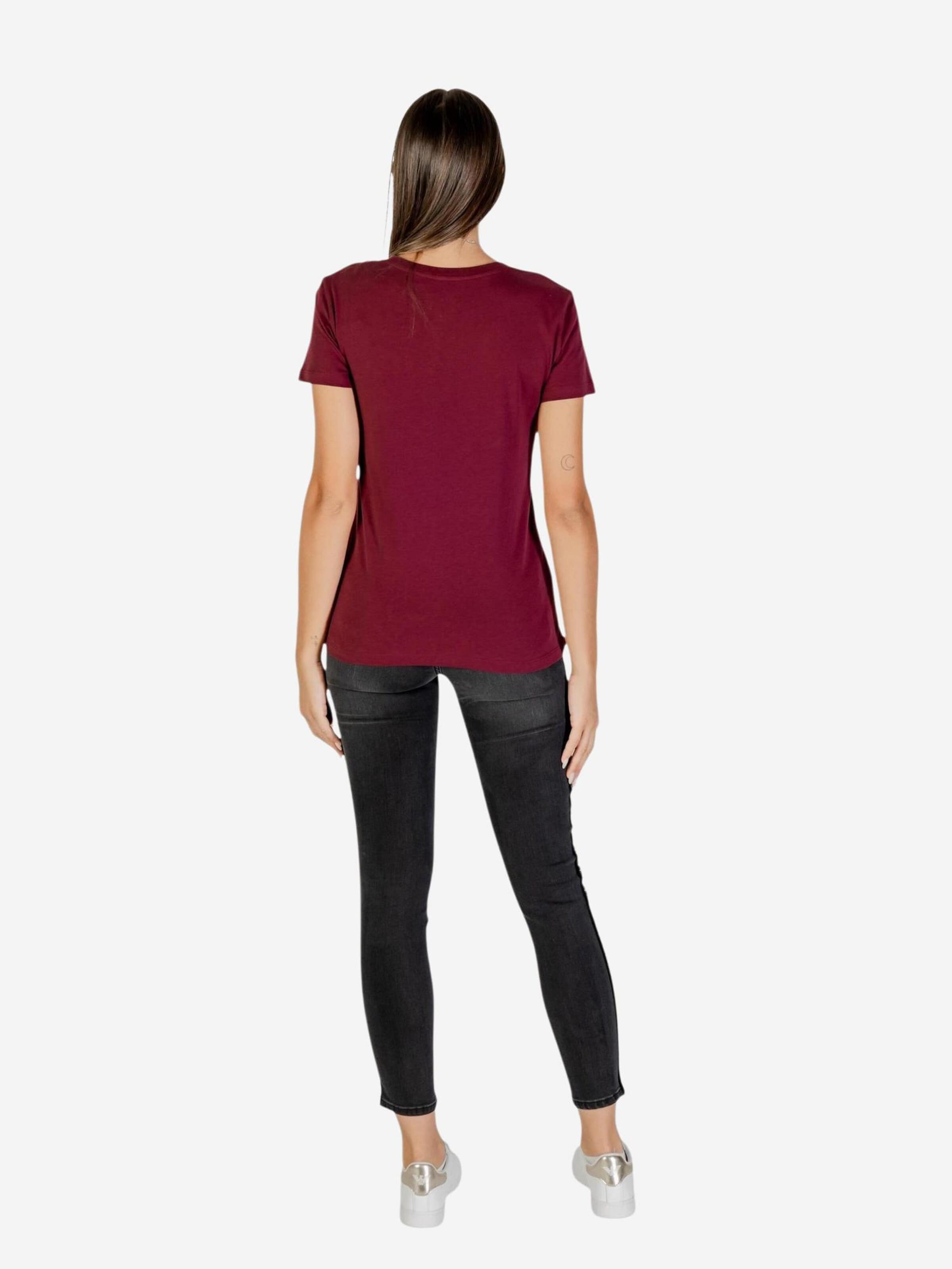 Maglietta 'XW001459 AF10356' di ARMANI EXCHANGE in rosso