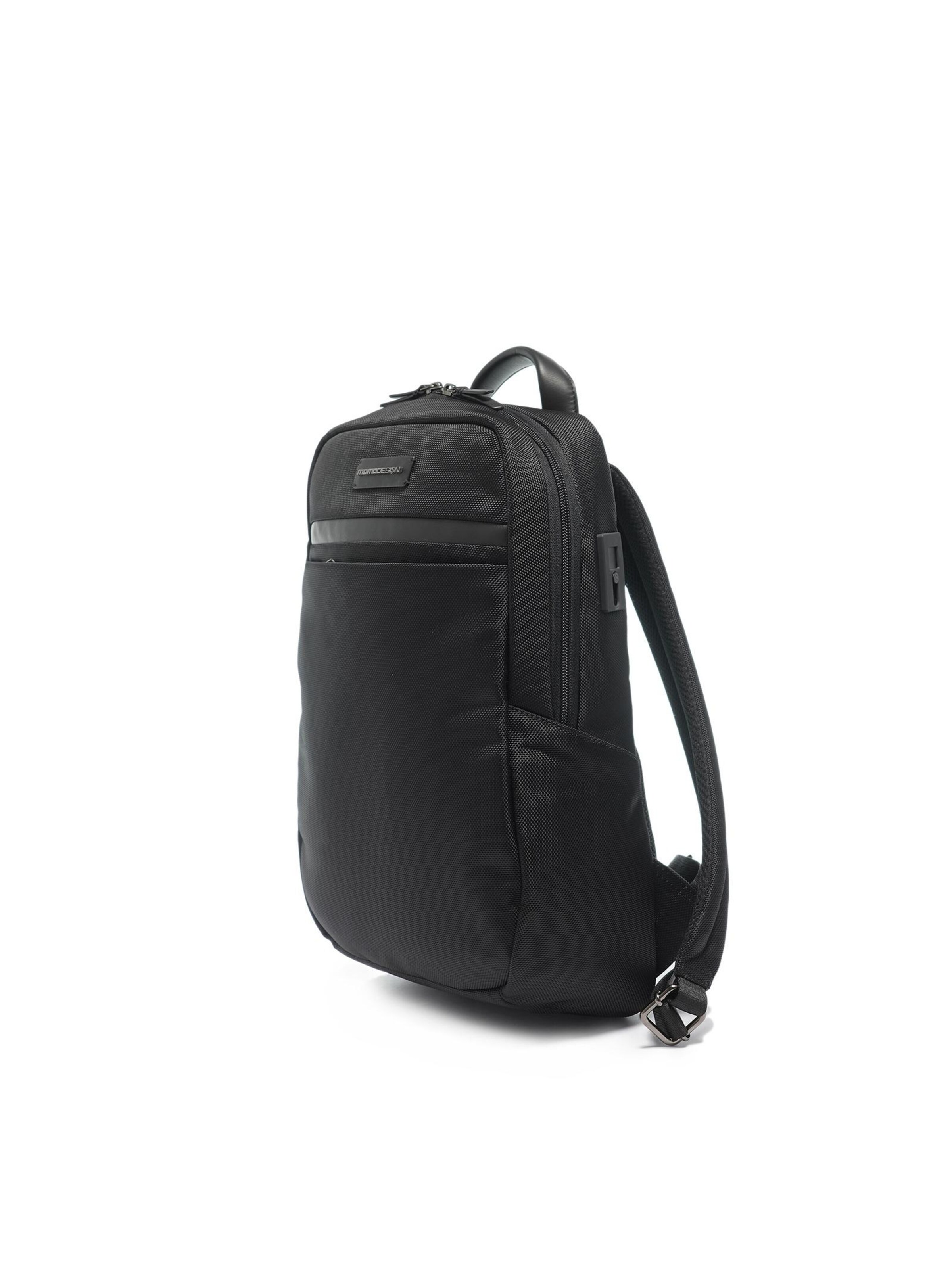 Zaino 'Zaino Uomo Momo Design Ecopelle con Zip - 28x45x20 cm' di Momo Design in nero