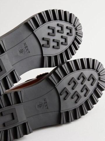 Slipper di Next in marrone
