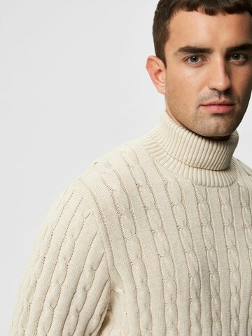 SELECTED HOMME Sweater in White