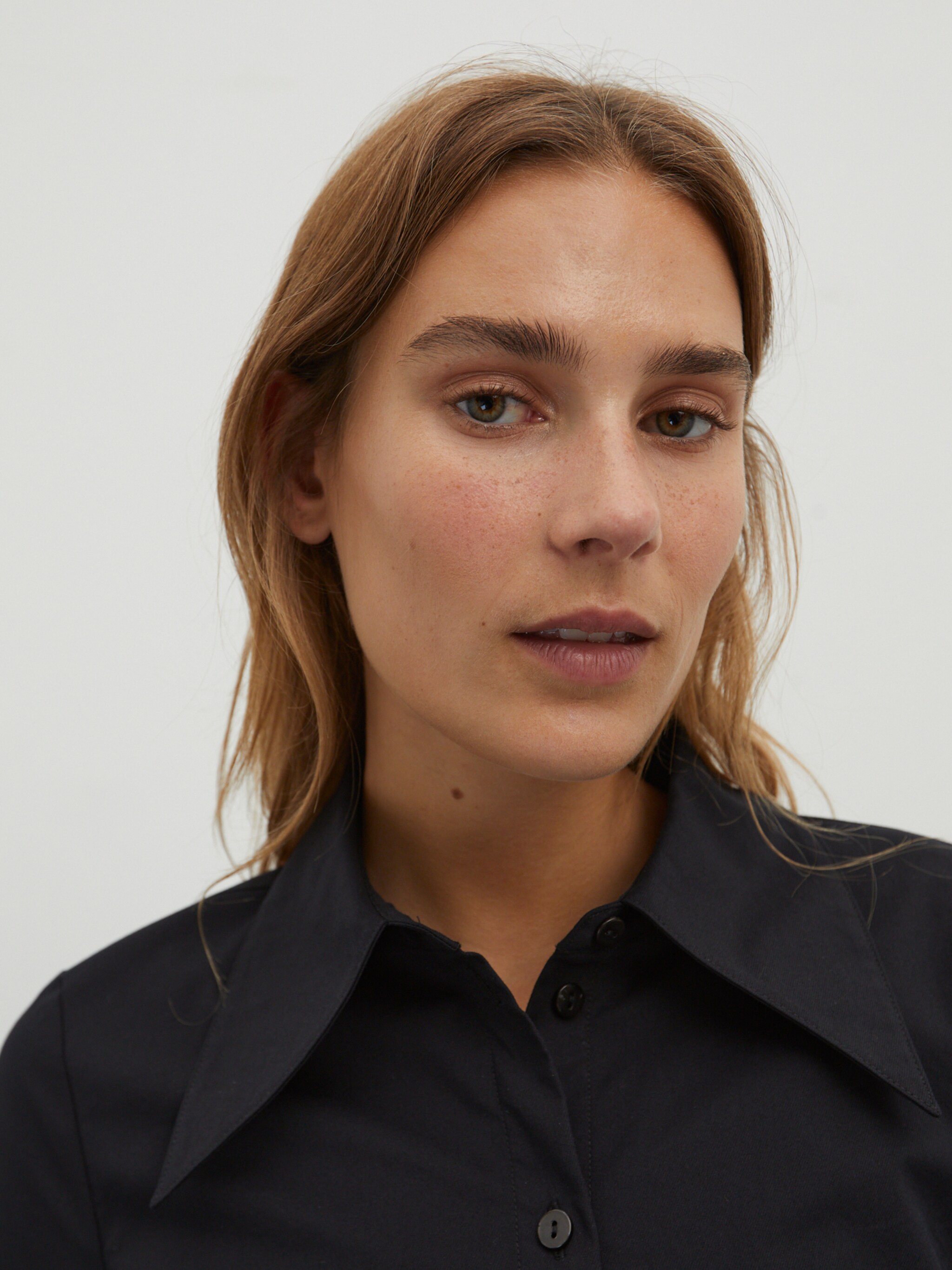 EDITED Producten Blouse 'Dagmar' Zwart