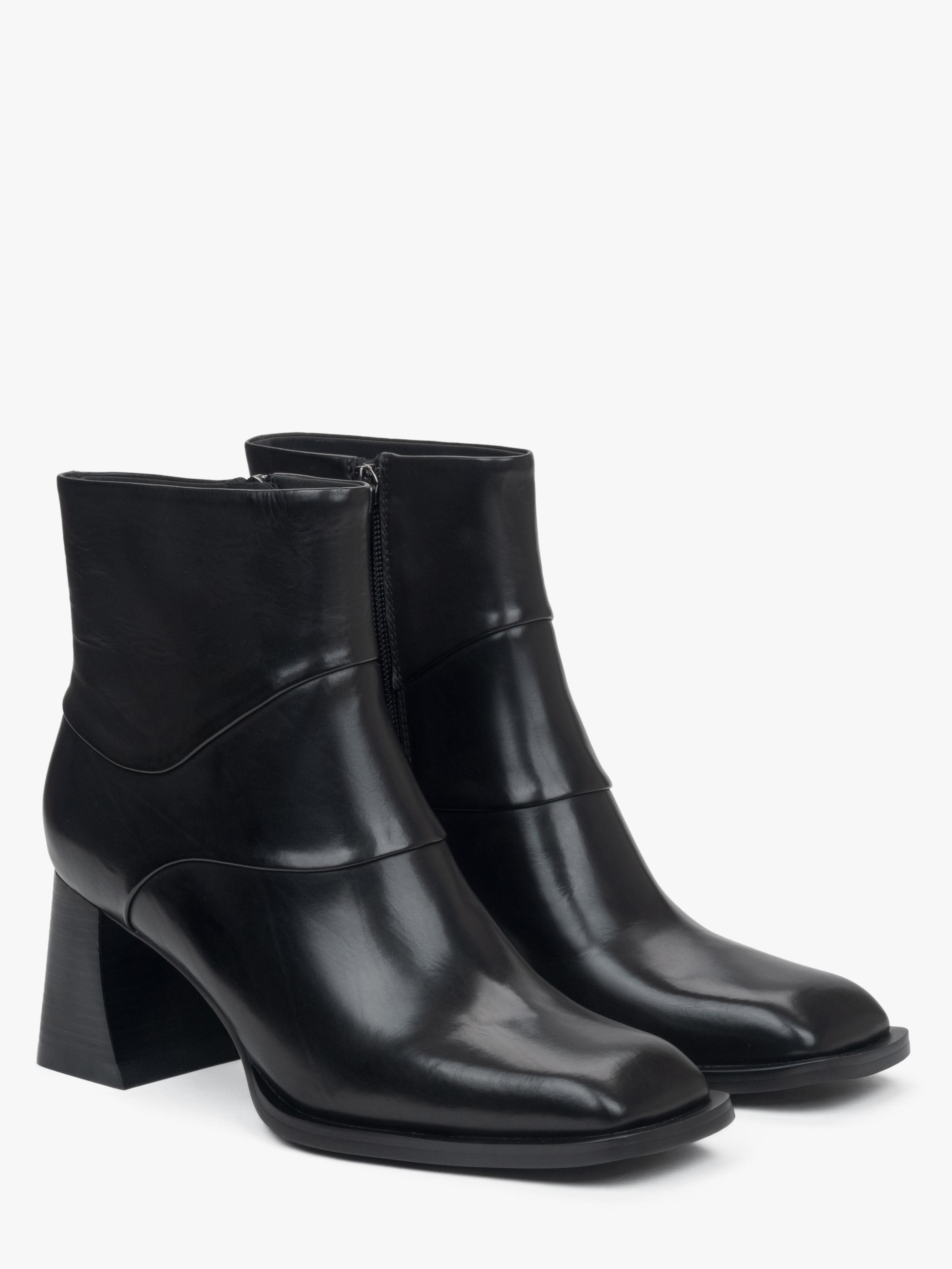 Ankle boots '2132-5' di Estro in nero