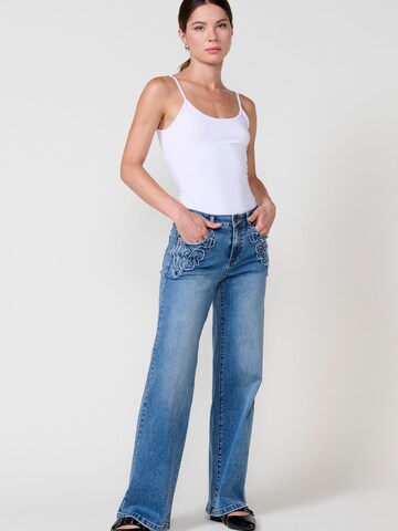 KOROSHI Regular Jeans in Blauw