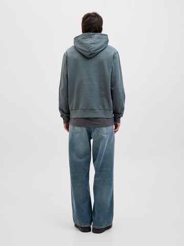 JACK & JONES Sweatshirt i blå