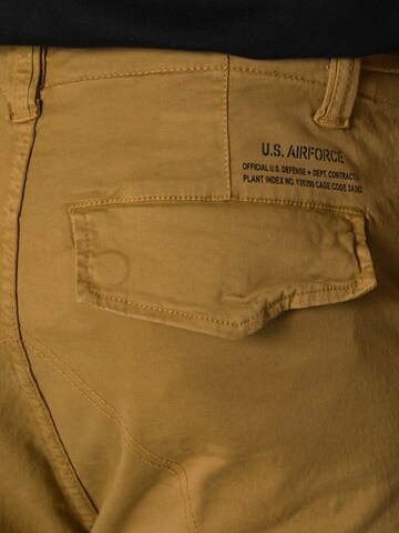 ALPHA INDUSTRIES Regular Cargobroek 'Squad' in Groen