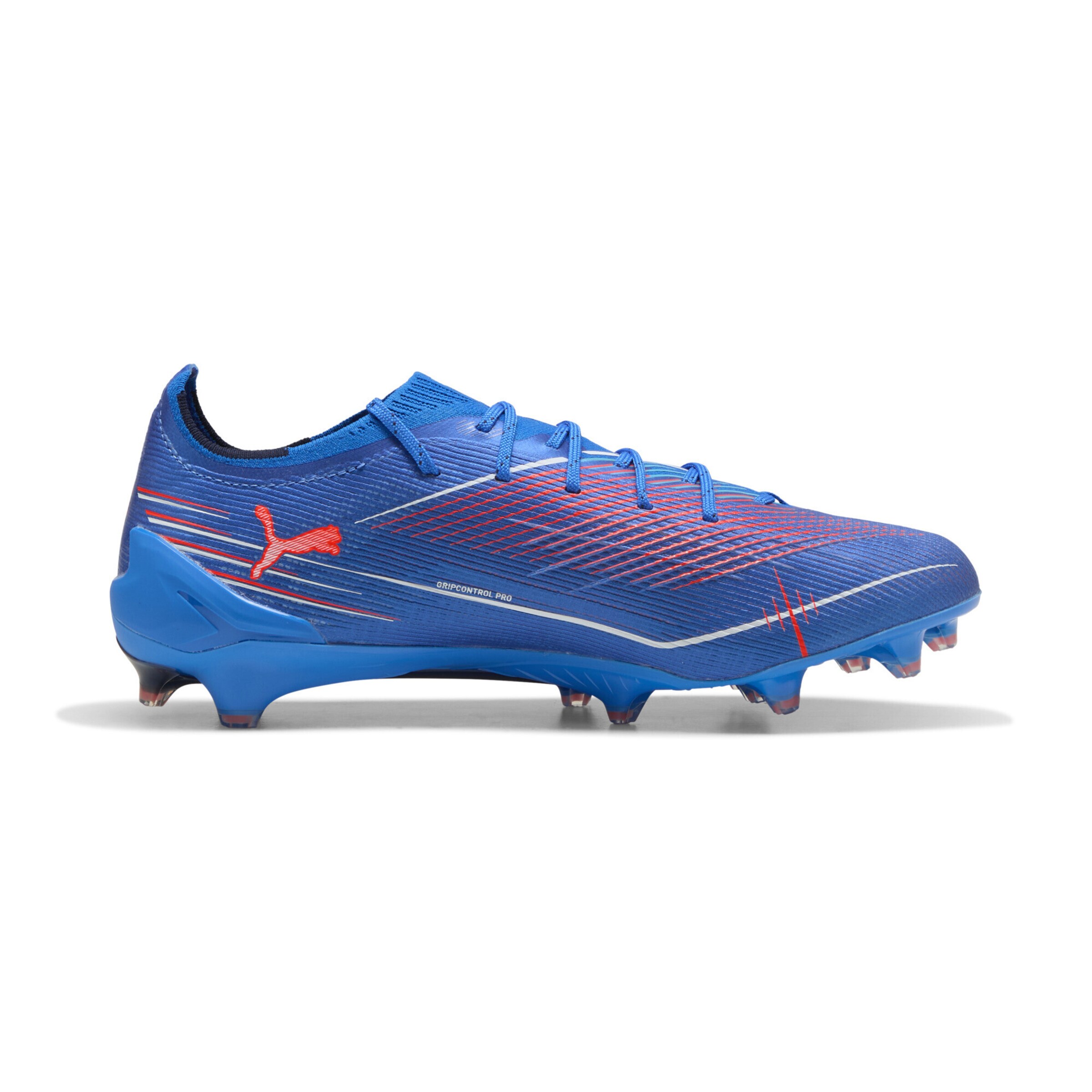PUMA Soccer shoe 'Ultra 6 Ultimate' in Blue