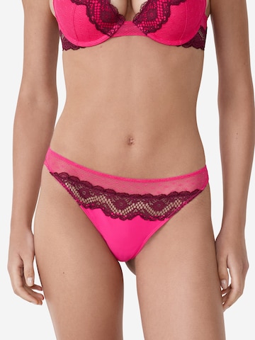 String di ETAM in rosa: frontale