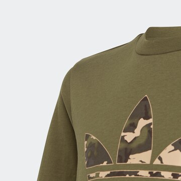 ADIDAS ORIGINALS T-Shirt 'Camo' in Grün