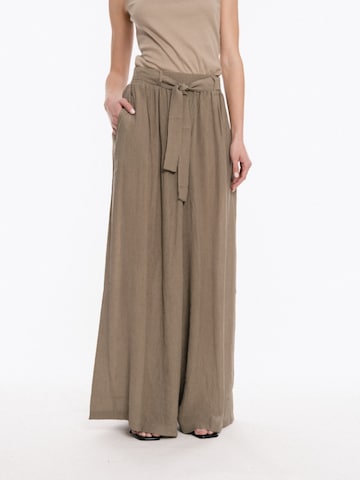 4TAILORS Loosefit Byxa 'Breeze' i grön: framsida