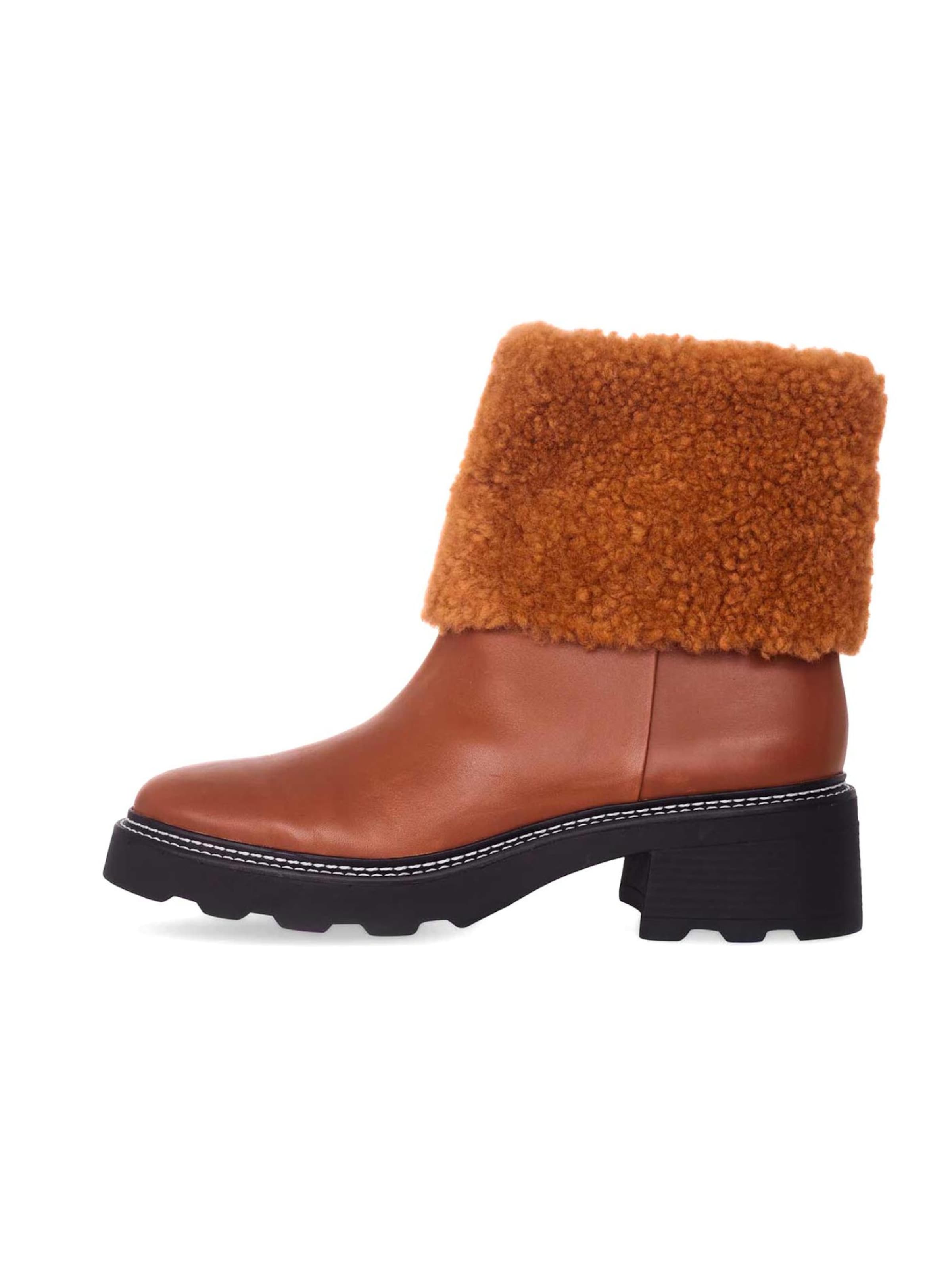Bottines Mangara Atelier en marron : devant