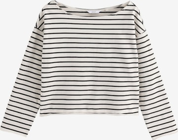 Next Суичър в бяло: отпред