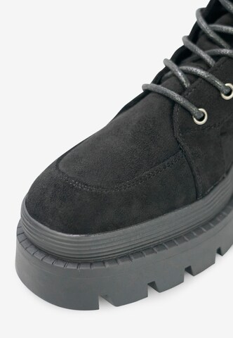 Findlay Lace-Up Boots 'EVEREST' in Black